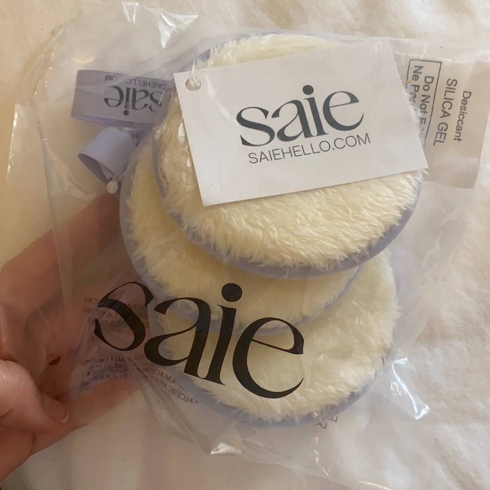 Saie Beauty Rounds